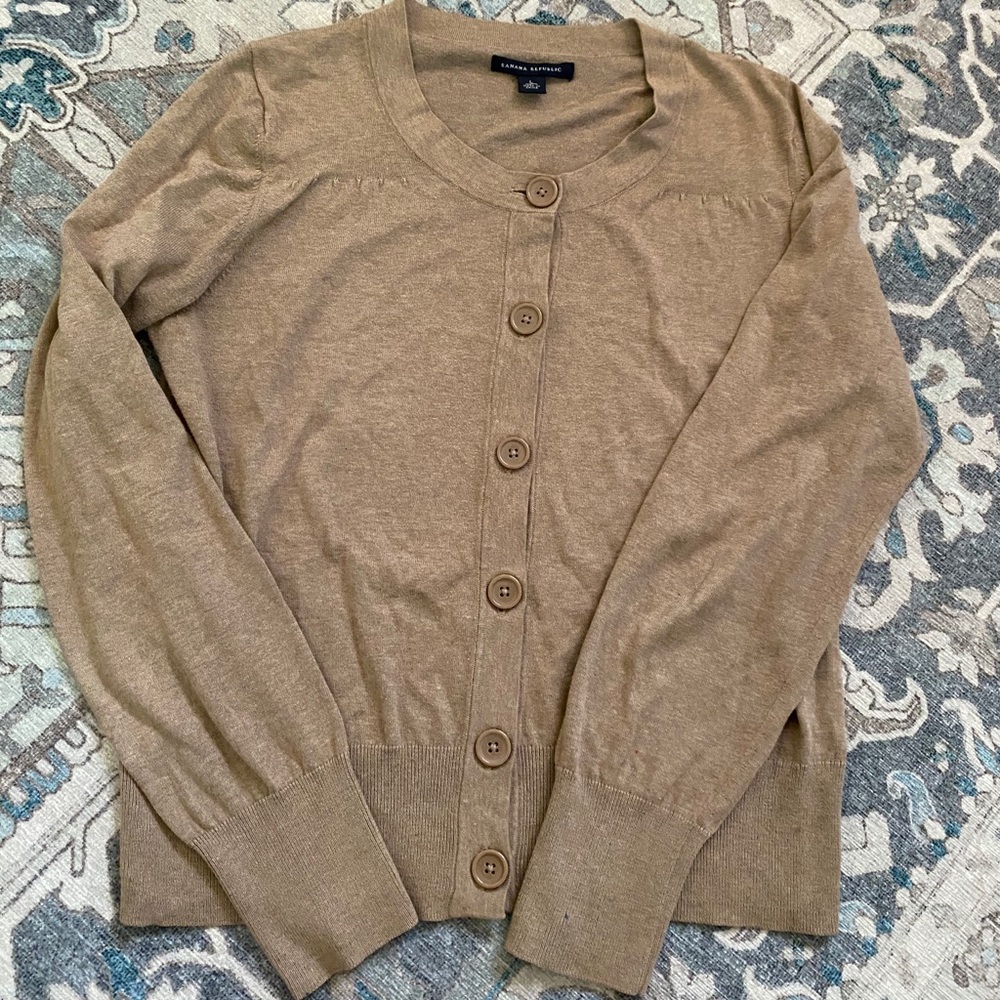 Banana republic tan cardigan